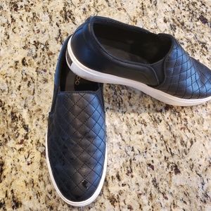 Aldo Clira slip on sneakers Sz 8.5